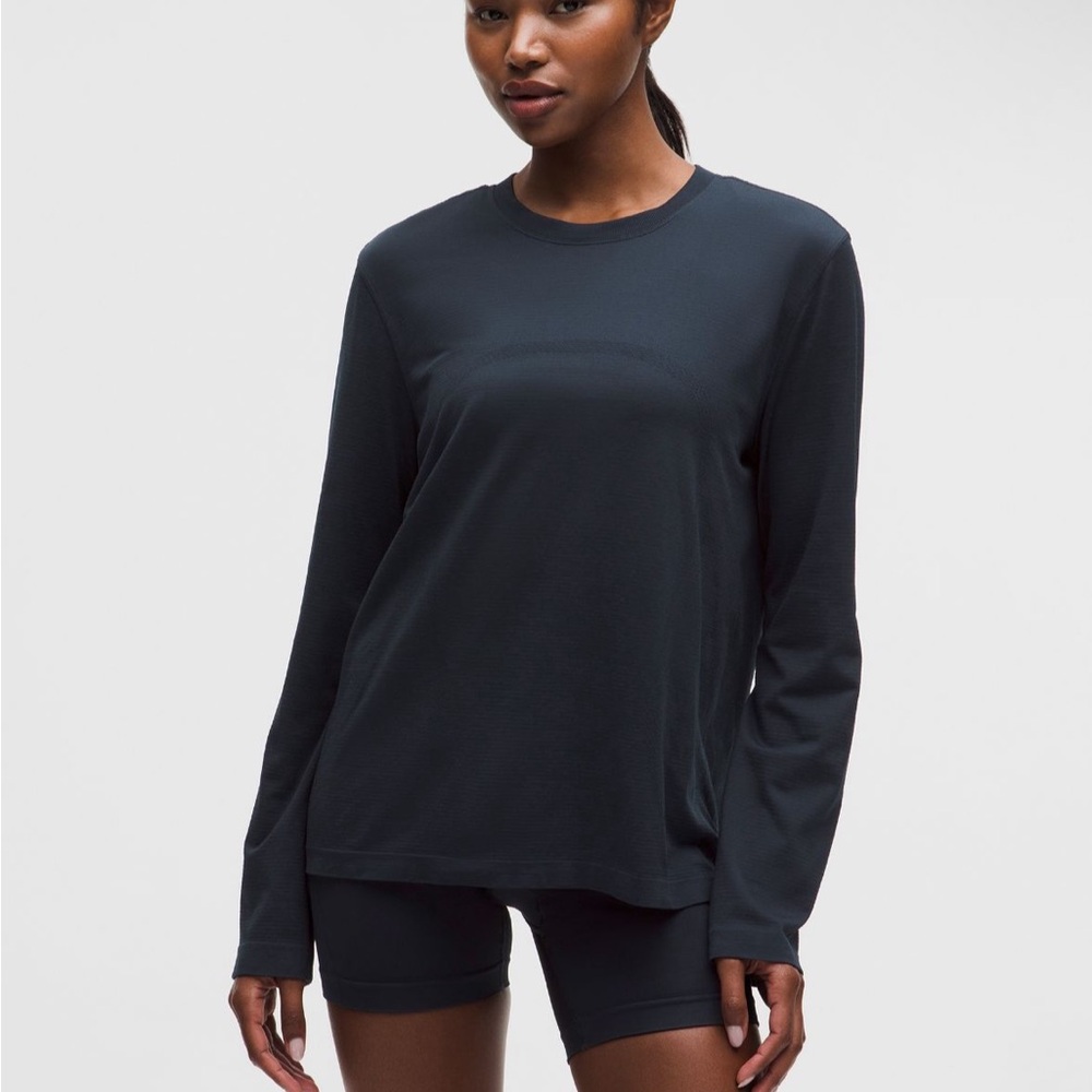 Swiftly Relaxed Long Sleeve Shirt